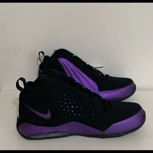 Nike Air Max Wavy Black Purple BasketballSize 10